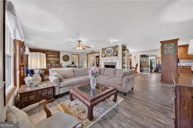 1378 Amber Stapp Studdard Road, Social Circle, GA 30025