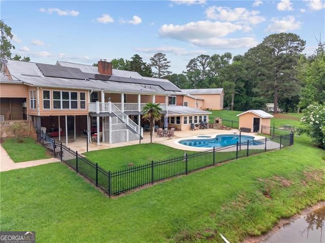 1378 Amber Stapp Studdard Road, Social Circle, GA 30025