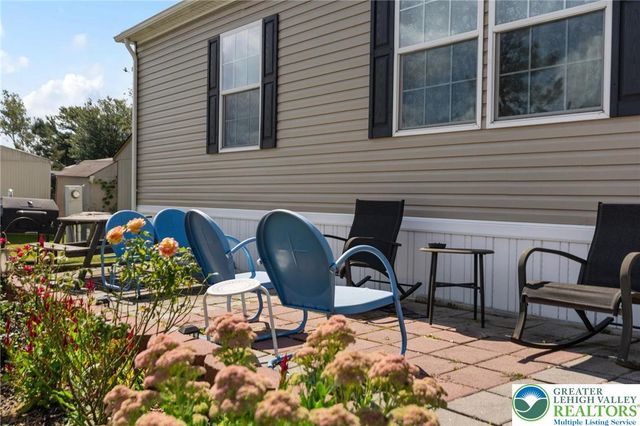 107 Haddon Drive, Longswamp Twp, PA 18062