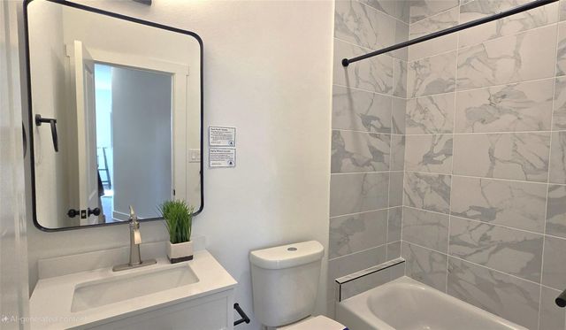 4922 Hoover Street C, Houston, TX 77092