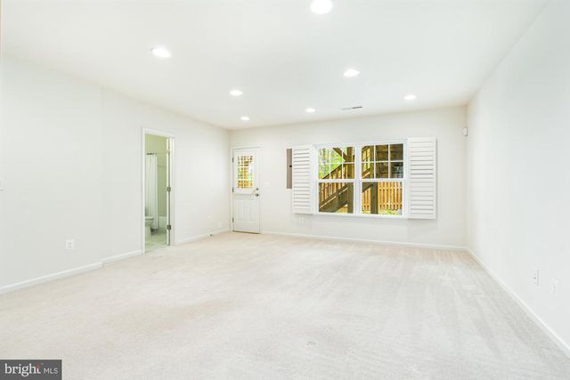 112 PRICKLY PEAR PL, Stephenson, VA 22656