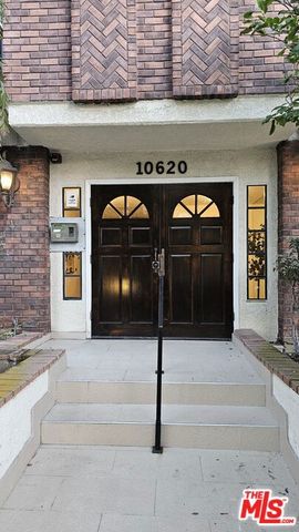 10620 Eastborne Avenue 202, Los Angeles, CA 90024