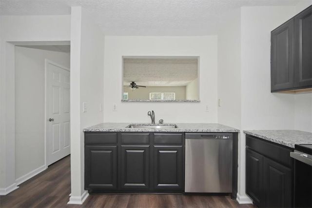 1706 Redan E, Lithonia, GA 30058