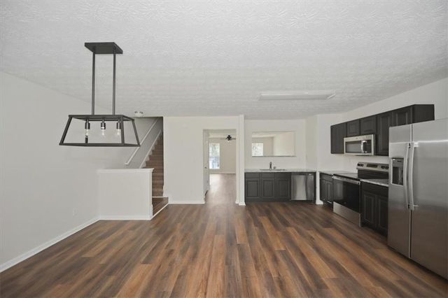 1706 Redan E, Lithonia, GA 30058