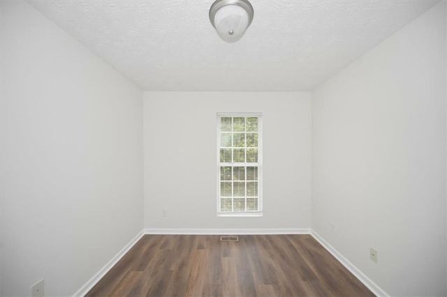 1706 Redan E, Lithonia, GA 30058