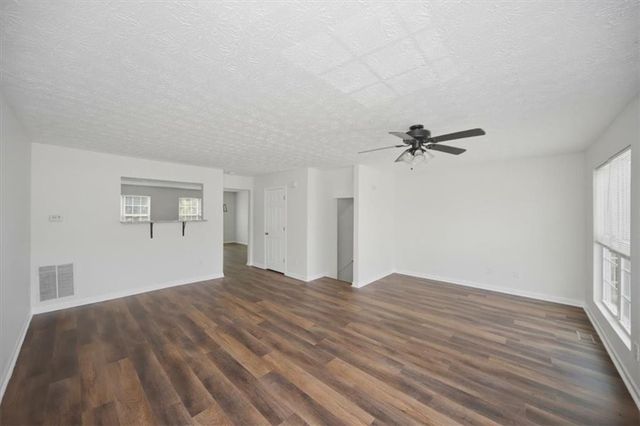 1706 Redan E, Lithonia, GA 30058