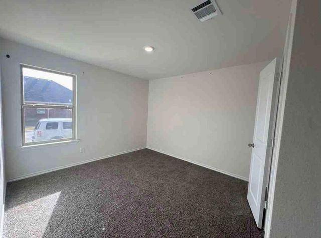 1209 Canterbury Lane, Ennis, TX 75119