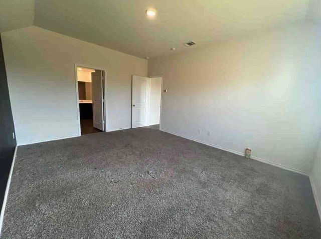 1209 Canterbury Lane, Ennis, TX 75119
