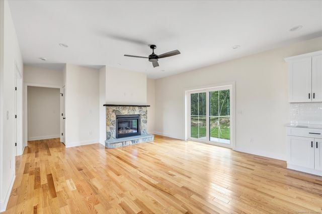 3 Hunting Ridge Road, Middlebury, CT 06762