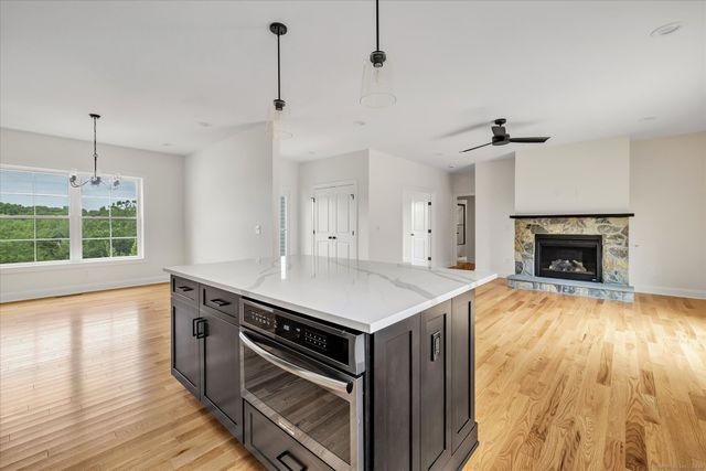 3 Hunting Ridge Road, Middlebury, CT 06762