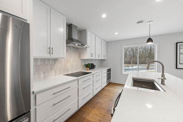 5311 Tracy Lynn Terrace, Minnetonka, MN 55345