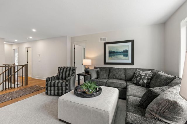 5311 Tracy Lynn Terrace, Minnetonka, MN 55345