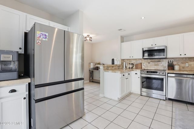 36 Sandy Pointe Drive, Bluffton, SC 29910