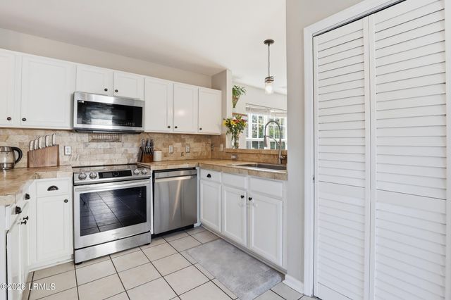 36 Sandy Pointe Drive, Bluffton, SC 29910