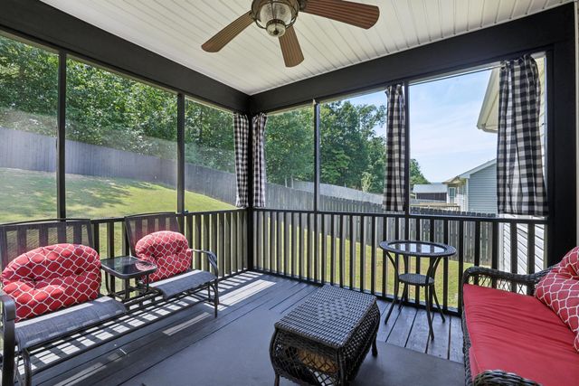 2009 Short Leaf, Soddy Daisy, TN 37379