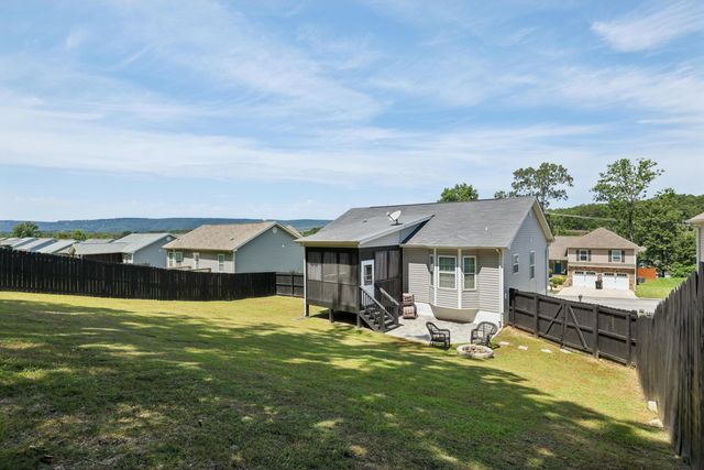 2009 Short Leaf, Soddy Daisy, TN 37379