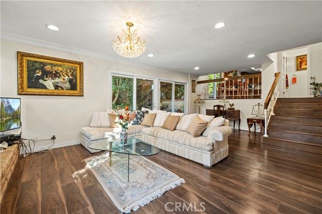 7125 Lonzo, Tujunga (los Angeles), CA 91042