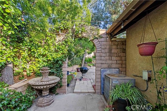 7125 Lonzo, Tujunga (los Angeles), CA 91042