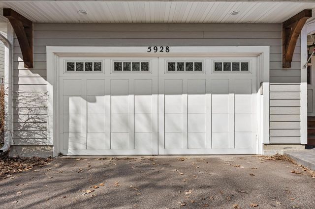 5928 Wooddale Avenue, Edina, MN 55424