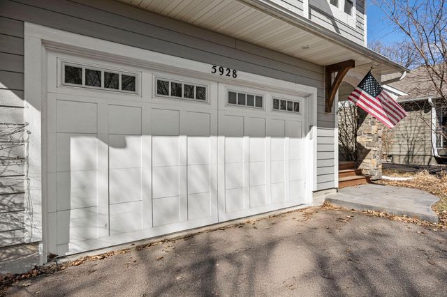 5928 Wooddale Avenue, Edina, MN 55424
