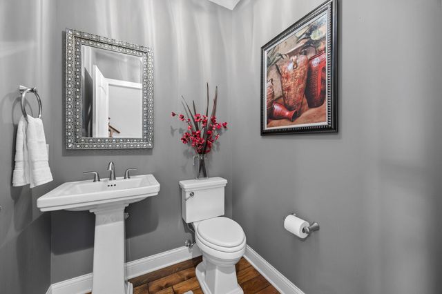 5928 Wooddale Avenue, Edina, MN 55424