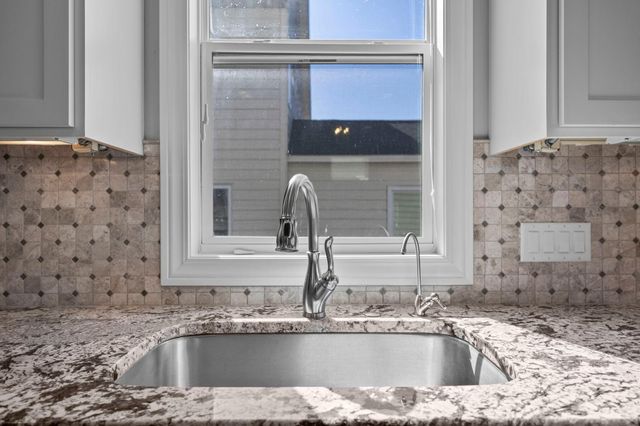 5928 Wooddale Avenue, Edina, MN 55424