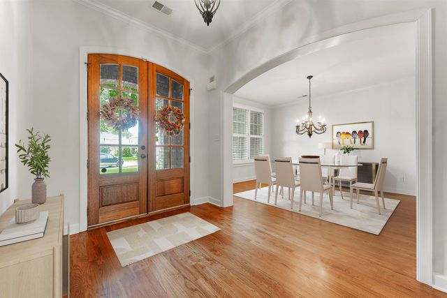 10830 WHISPER HOLLOW CV, Collierville, TN 38017