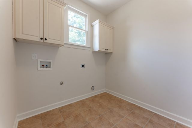 10830 WHISPER HOLLOW CV, Collierville, TN 38017