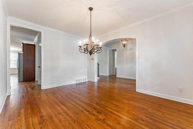 10830 WHISPER HOLLOW CV, Collierville, TN 38017