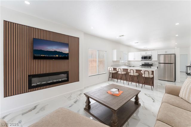 6022 Highland Gardens Drive, North Las Vegas, NV 89031