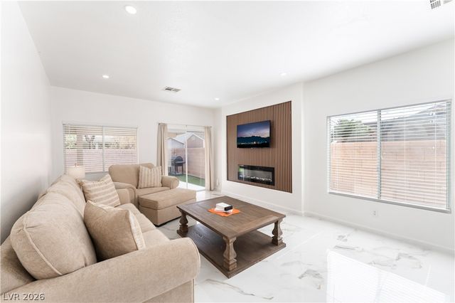 6022 Highland Gardens Drive, North Las Vegas, NV 89031