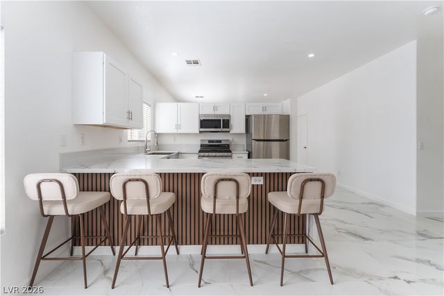 6022 Highland Gardens Drive, North Las Vegas, NV 89031