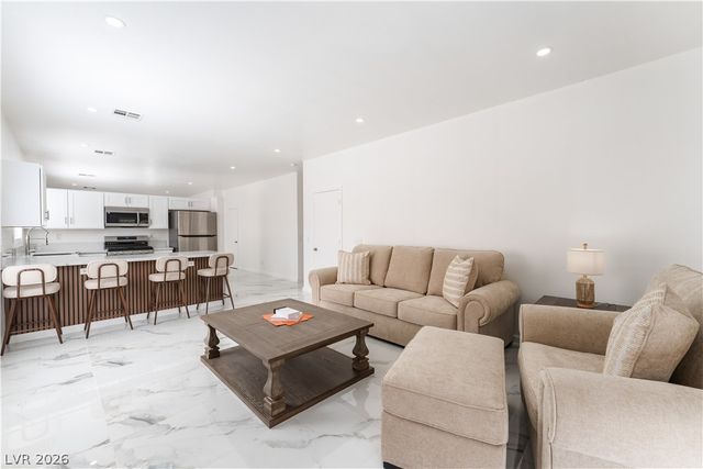 6022 Highland Gardens Drive, North Las Vegas, NV 89031