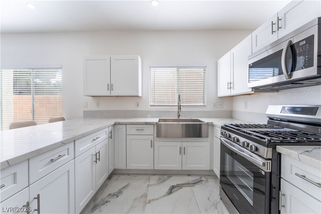 6022 Highland Gardens Drive, North Las Vegas, NV 89031