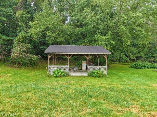 2014 & 2042 Merrill Road, Kent, OH 44240