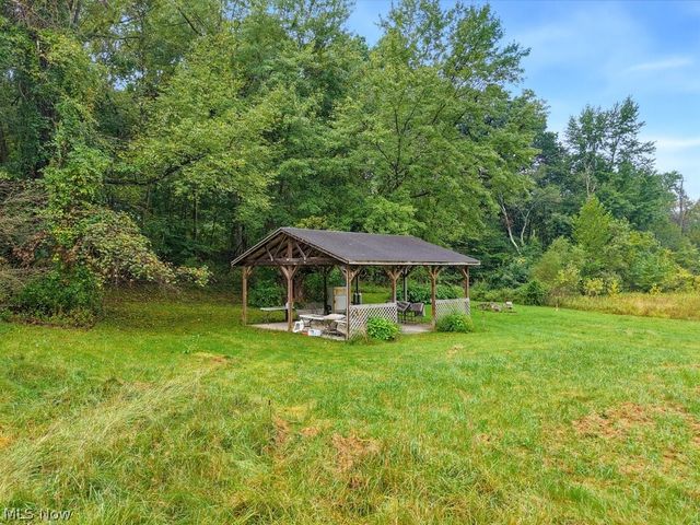 2014 & 2042 Merrill Road, Kent, OH 44240