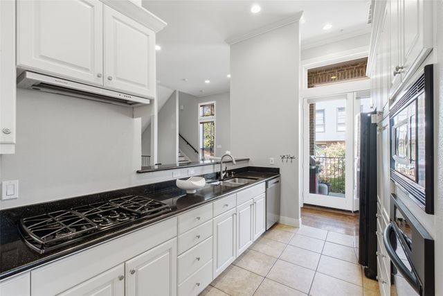 5012 Morris Avenue, Addison, TX 75001