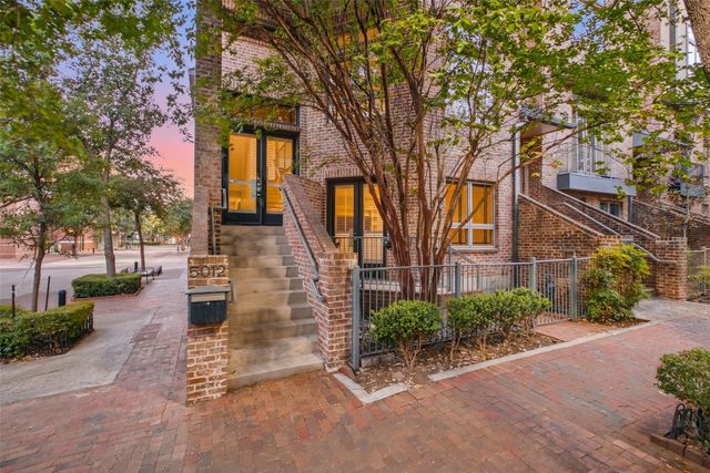 5012 Morris Avenue, Addison, TX 75001