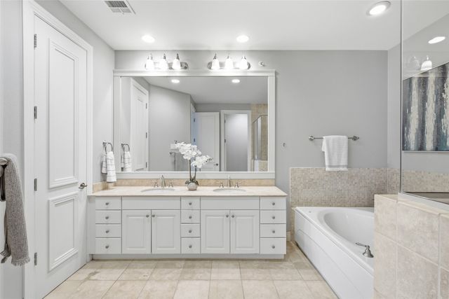 5012 Morris Avenue, Addison, TX 75001