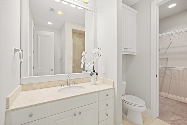 5012 Morris Avenue, Addison, TX 75001