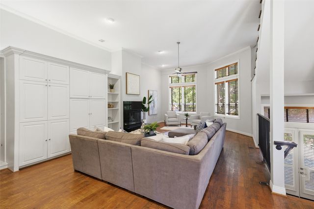 5012 Morris Avenue, Addison, TX 75001