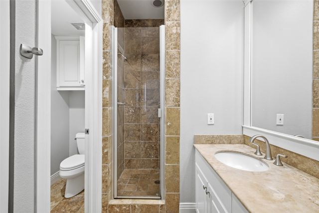 5012 Morris Avenue, Addison, TX 75001