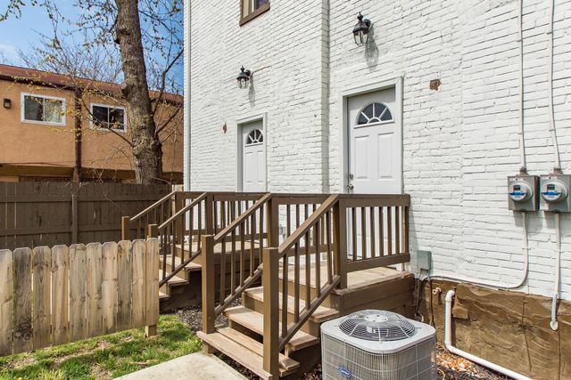 1013 E Rich Street, Columbus, OH 43205