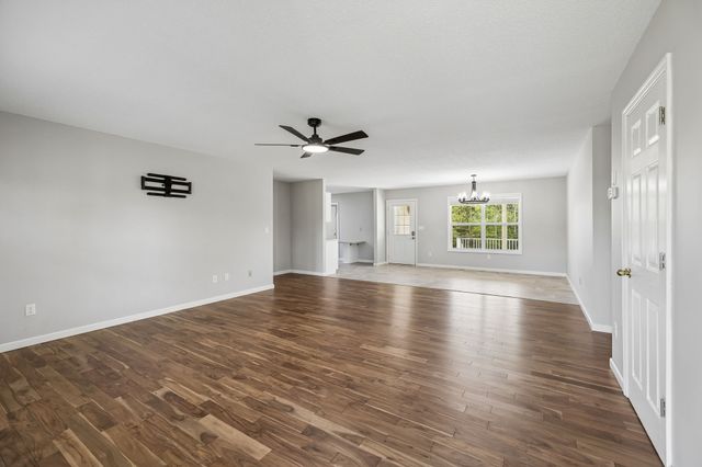 1235 Yell Rd, Lewisburg, TN 37091