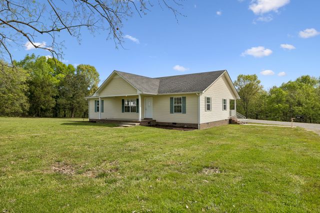 1235 Yell Rd, Lewisburg, TN 37091