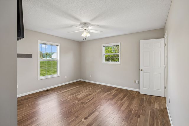 1235 Yell Rd, Lewisburg, TN 37091