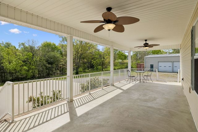 1235 Yell Rd, Lewisburg, TN 37091