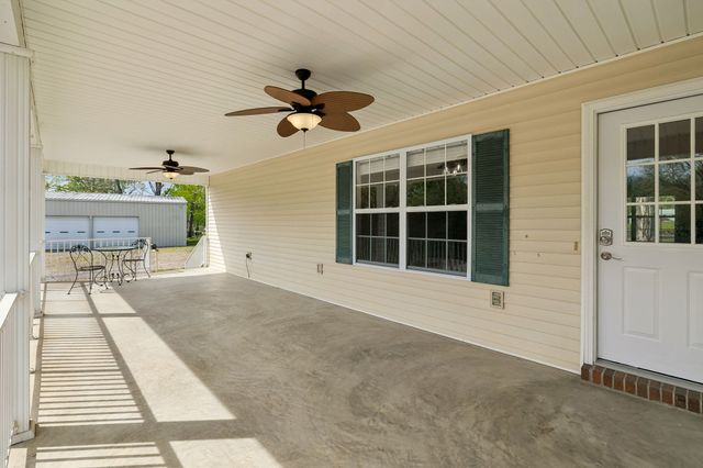 1235 Yell Rd, Lewisburg, TN 37091
