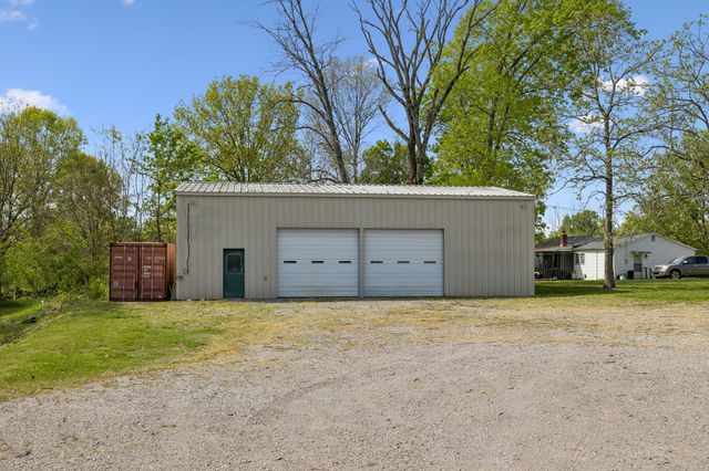 1235 Yell Rd, Lewisburg, TN 37091