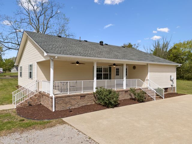 1235 Yell Rd, Lewisburg, TN 37091